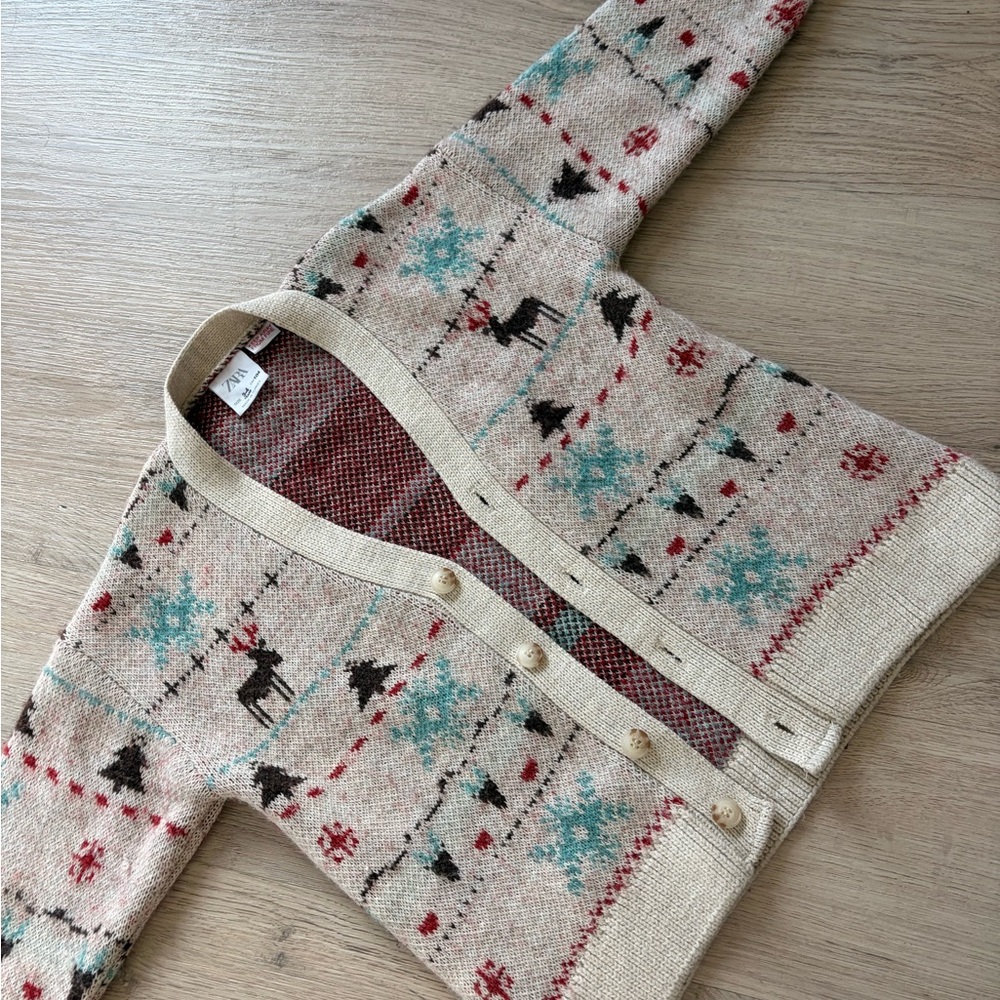 Zara Beige and Red Patterned Cardigan